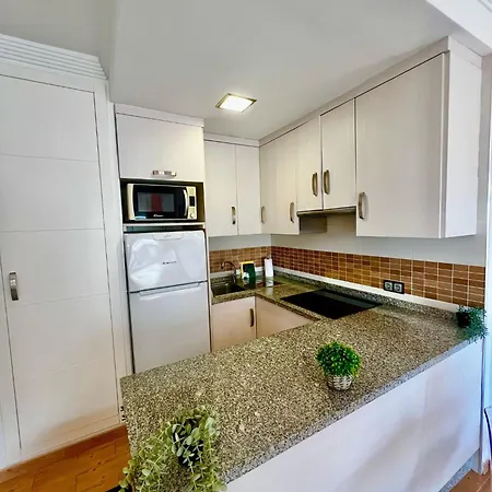 Apartment Wonderful New 1 In Benalbeach
